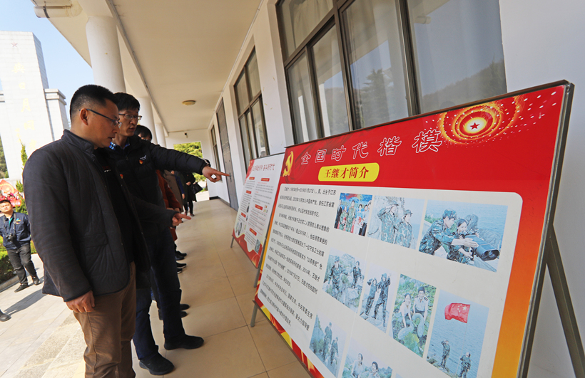 YHX 0330-3_副本3.jpg YHX 0330-3_副本3.jpg