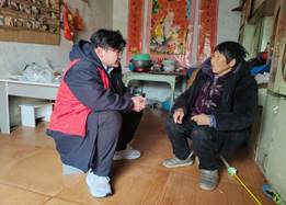 慰问空巢老人