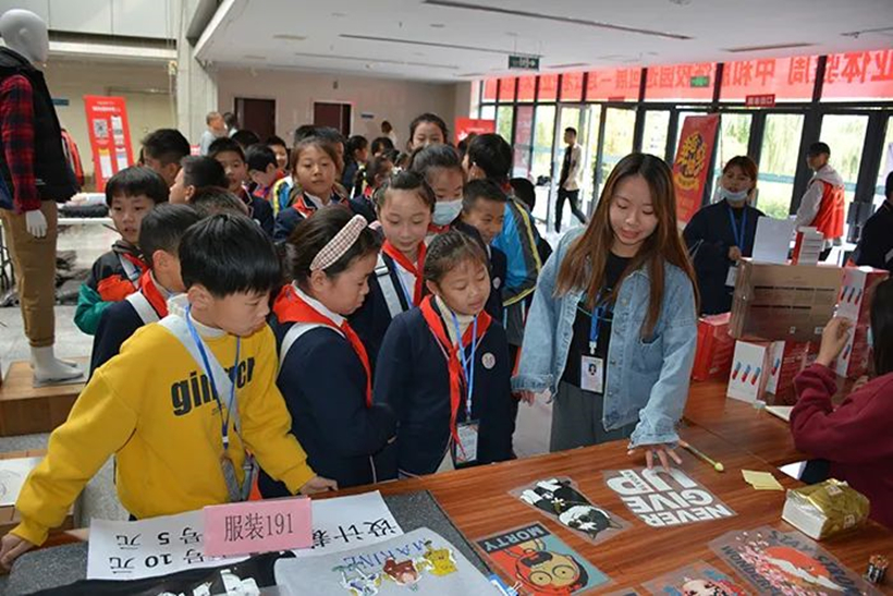 LYX 113-7_副本7.jpg LYX 113-7_副本7.jpg