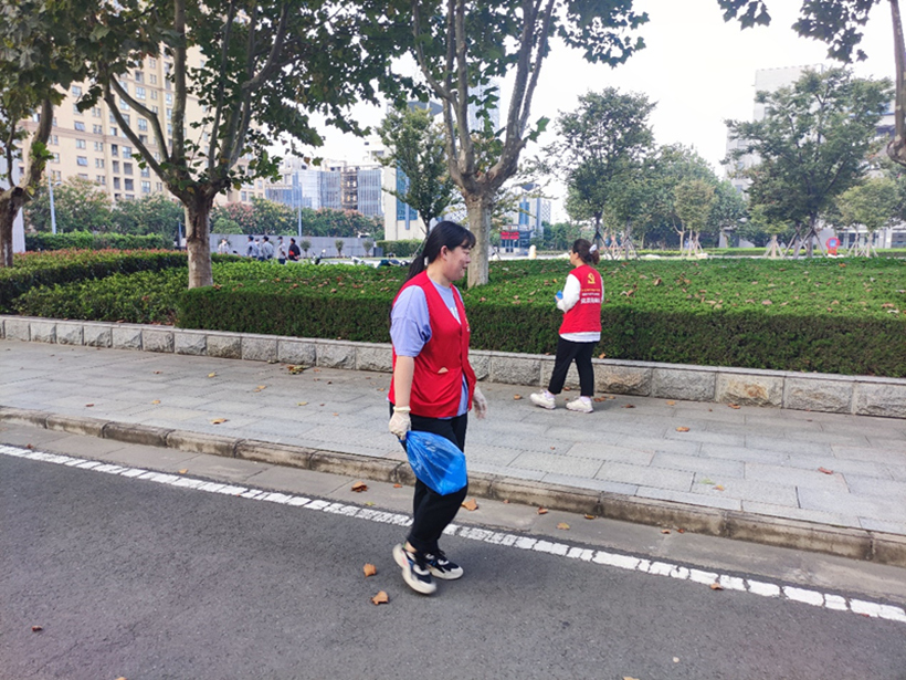 YHX 0926-1_副本1.jpg YHX 0926-1_副本1.jpg