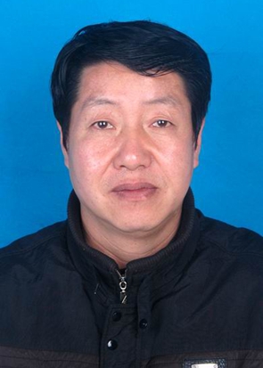 刘小雄.jpg 刘小雄.jpg