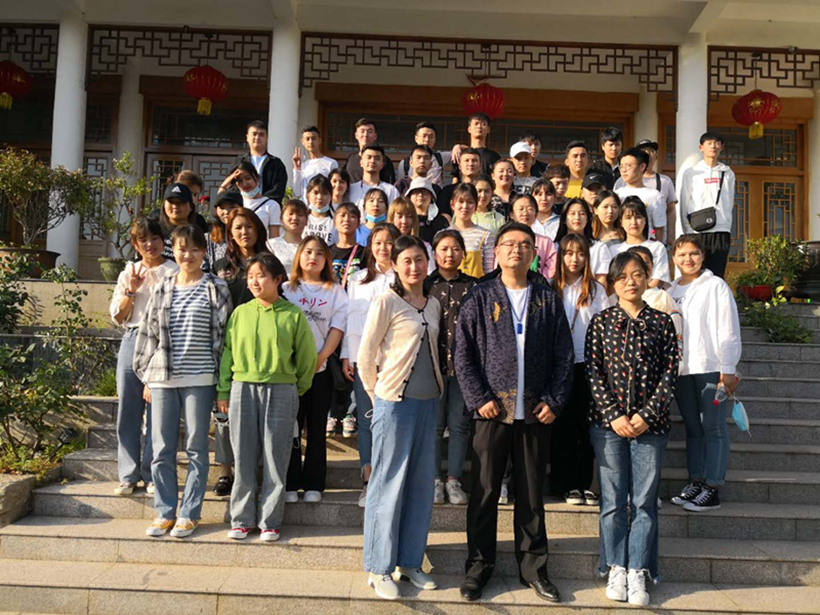 图3茶艺专场研学师生合影_副本3.jpg 图3茶艺专场研学师生合影_副本3.jpg