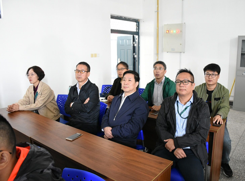 YHX 10-12-3_副本3.jpg YHX 10-12-3_副本3.jpg