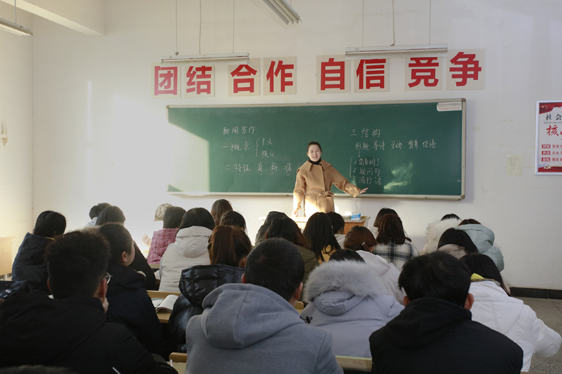 LRJ TK 12-5-2_副本2.jpg LRJ TK 12-5-2_副本2.jpg