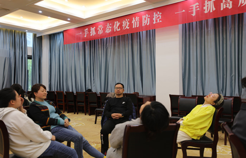 XGC 0511-3与压力同行 (3)_副本3.jpg XGC 0511-3与压力同行 (3)_副本3.jpg